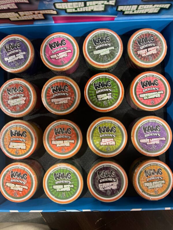 •$975 #d21d moon rock: slurpee edition (1 box •16 oz)