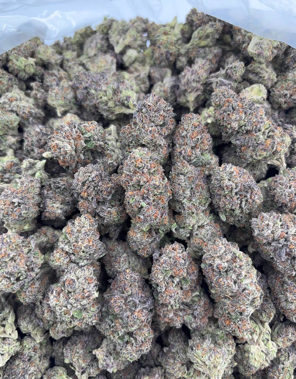 • 690/715 #M614 - Wedding Cake